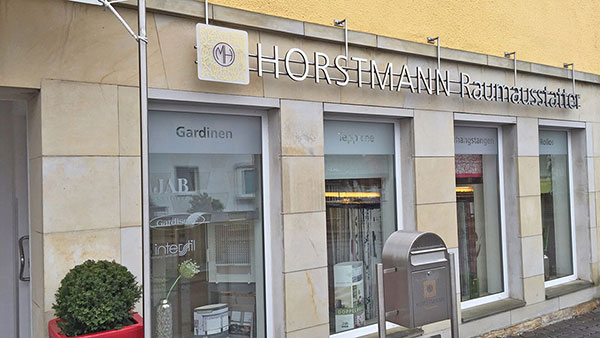 Horstmann Raumausstatter JAB ANSTOETZ Showroom Obernkirchen Außenansicht Horstmann Raumausstatter JAB ANSTOETZ Showroom Obernkirchen Außenansicht